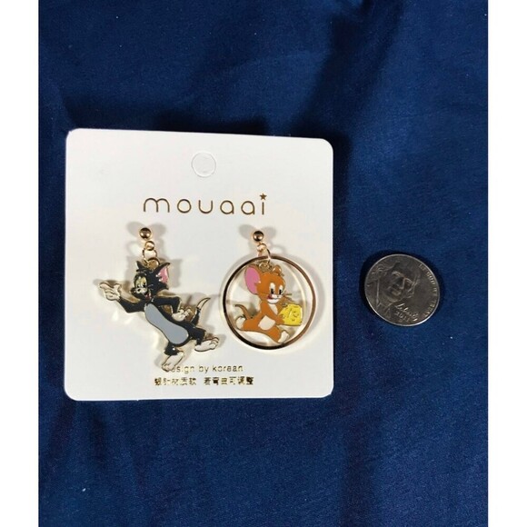 Tom and Jerry Cartoon Earrings - Picture 4 of 4